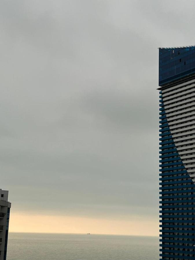 Apartament Delux Sea View Batumi Ngoại thất bức ảnh