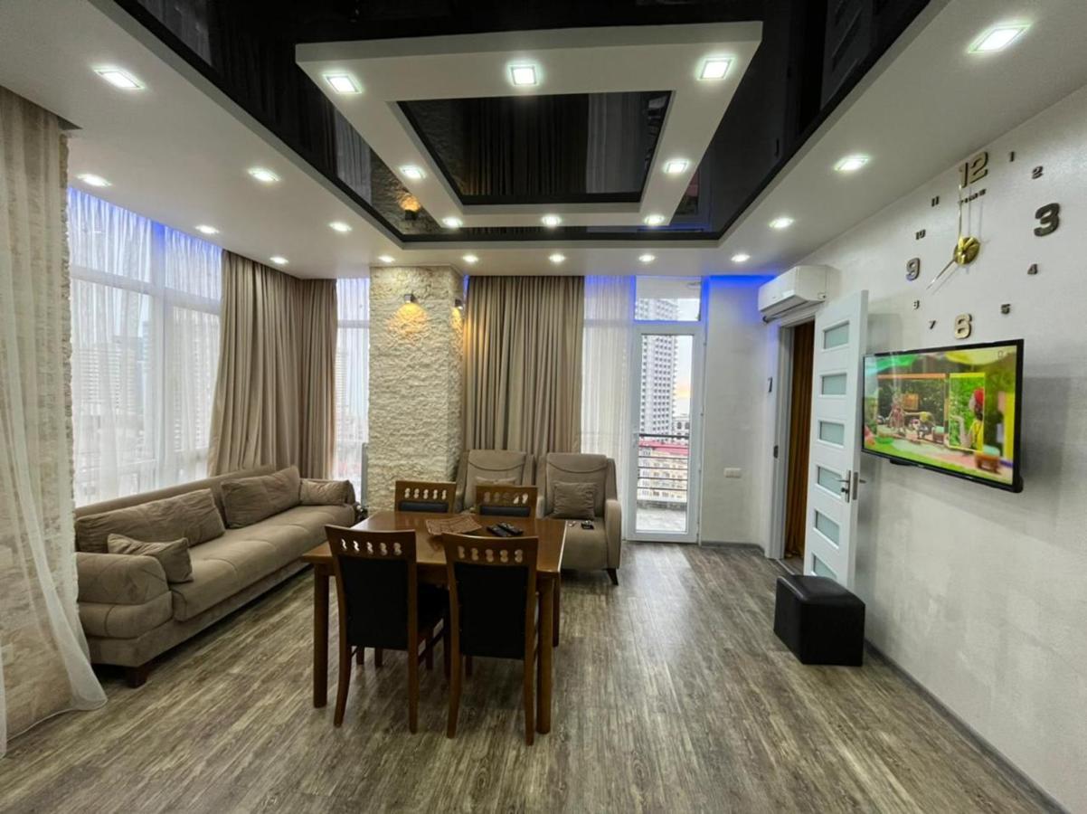 Apartament Delux Sea View Batumi Ngoại thất bức ảnh